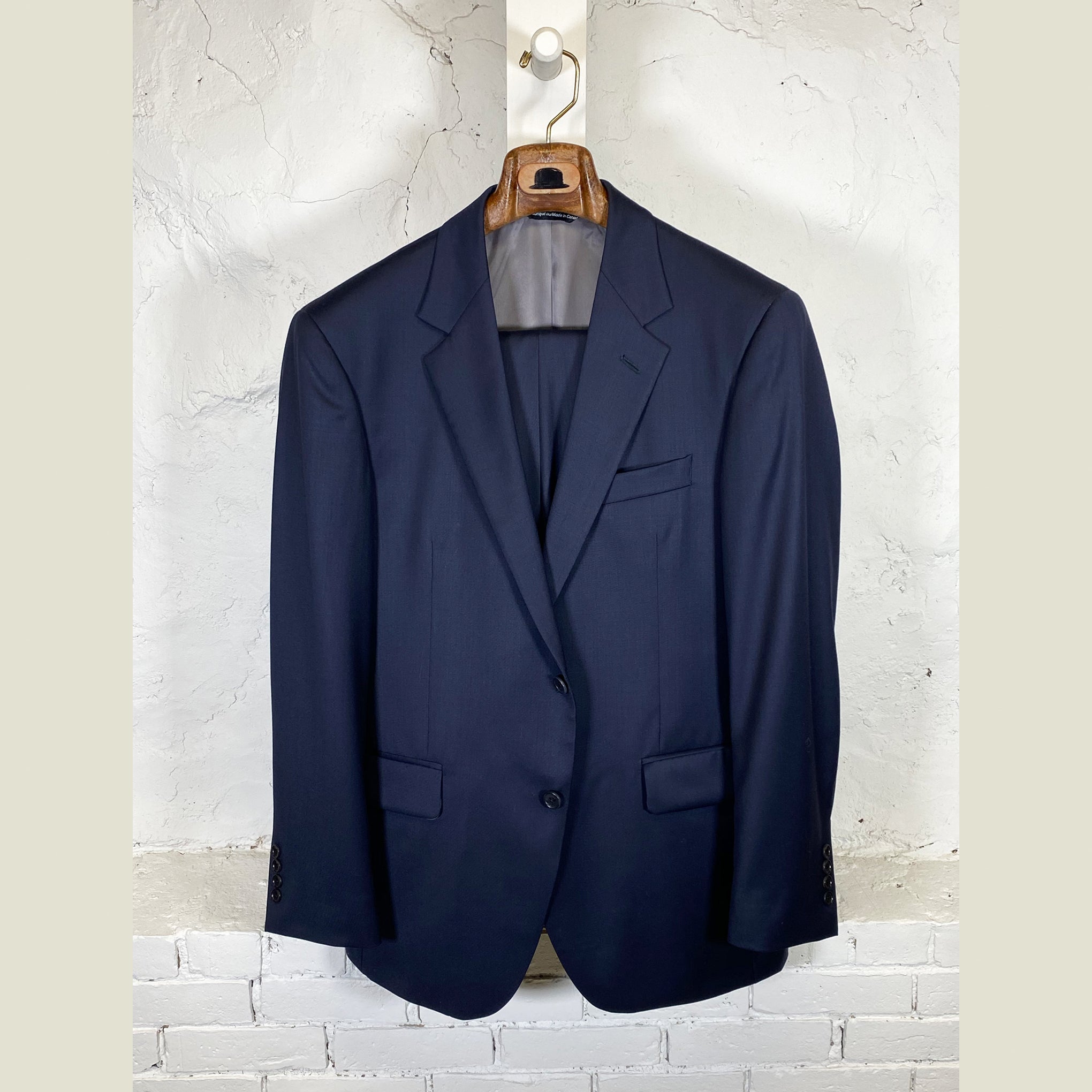 Load image into Gallery viewer, COPPLEY Navy Suit Jacket
