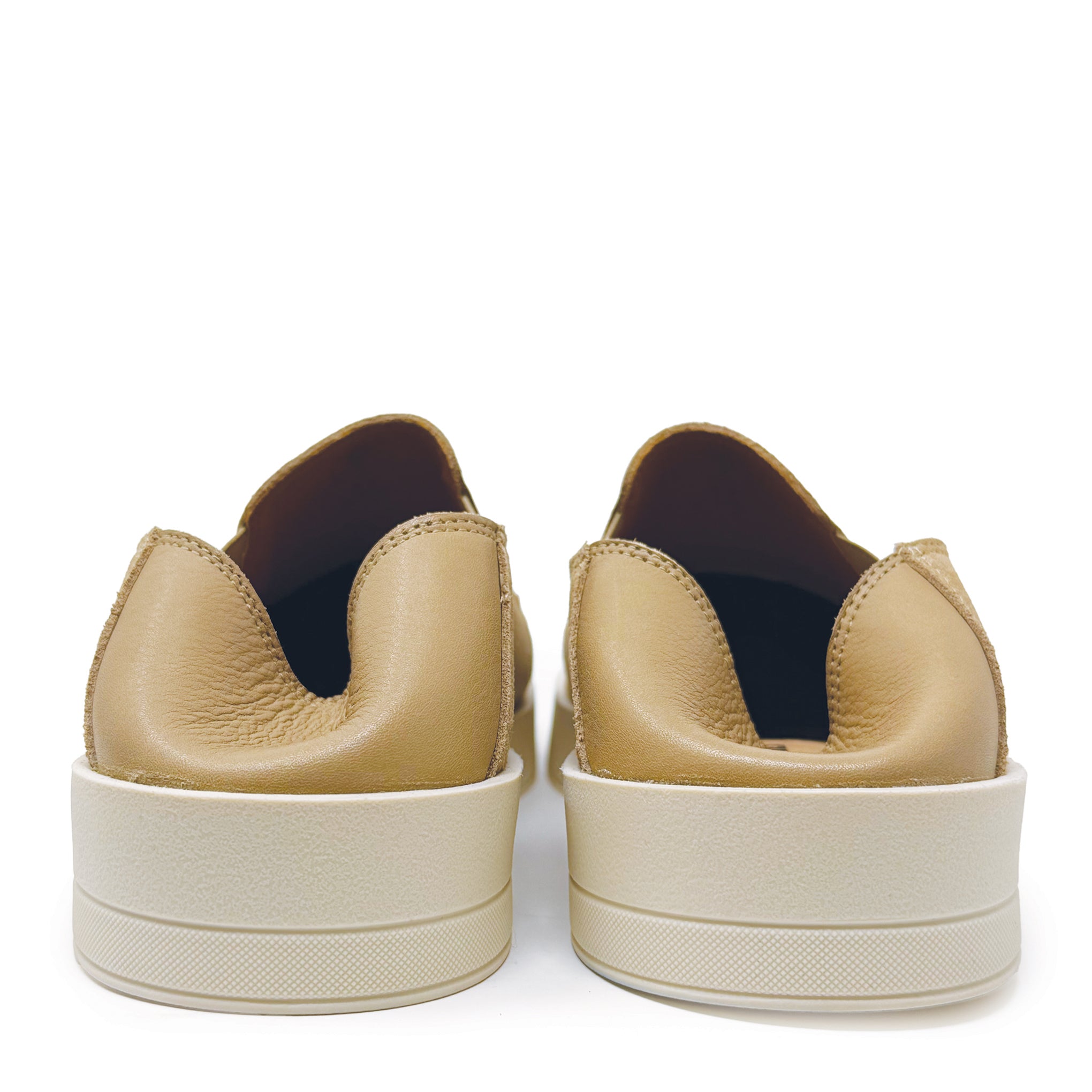 Load image into Gallery viewer, FRESCOBOL CARIOCA Telo Loafers
