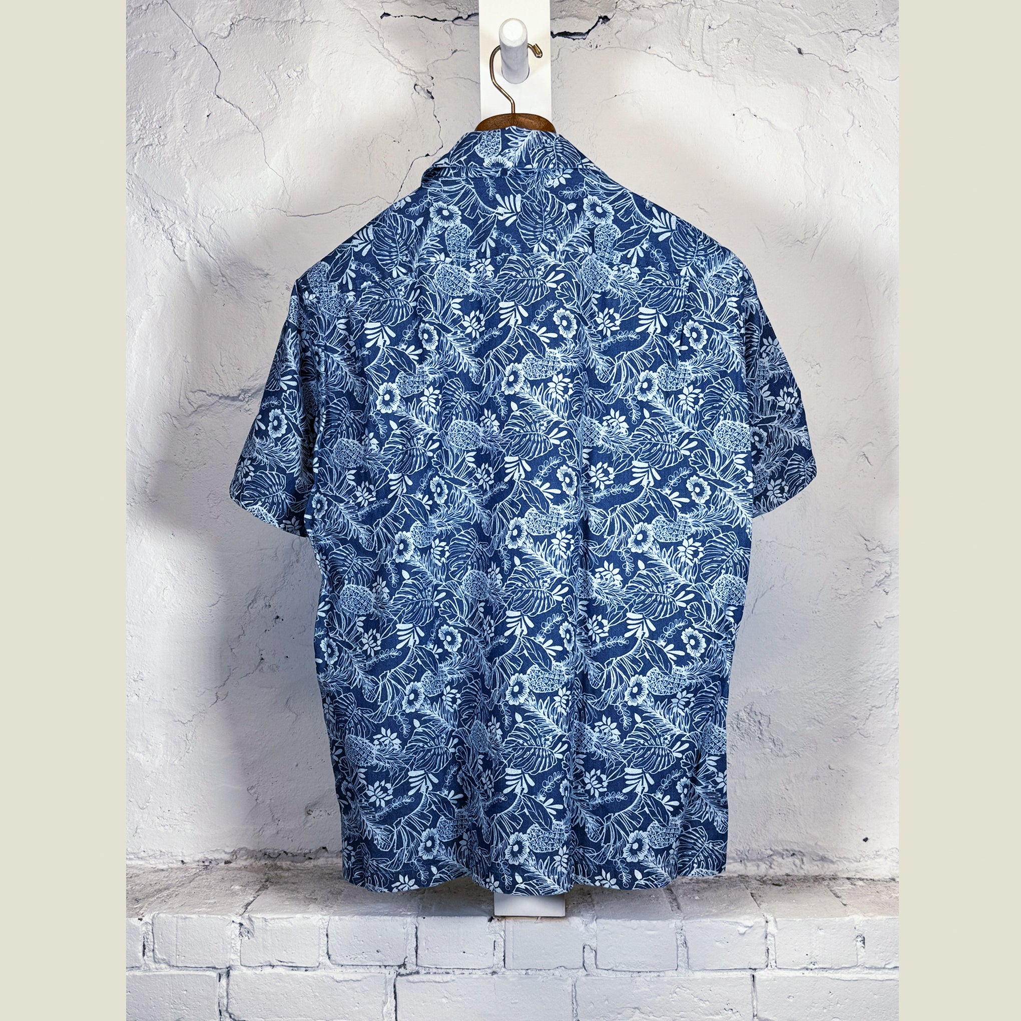Load image into Gallery viewer, GIANNETTO PORTOFINO Island Shirt
