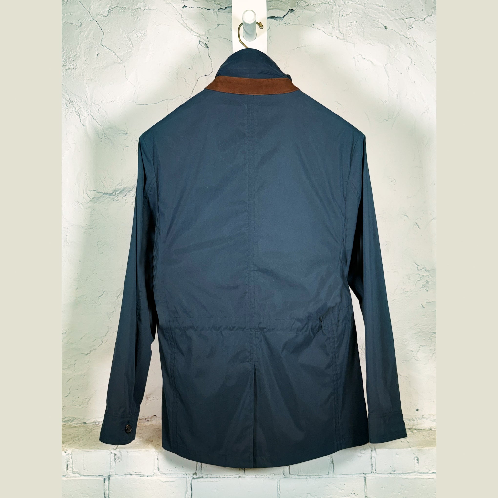 Load image into Gallery viewer, MANTO Jacket

