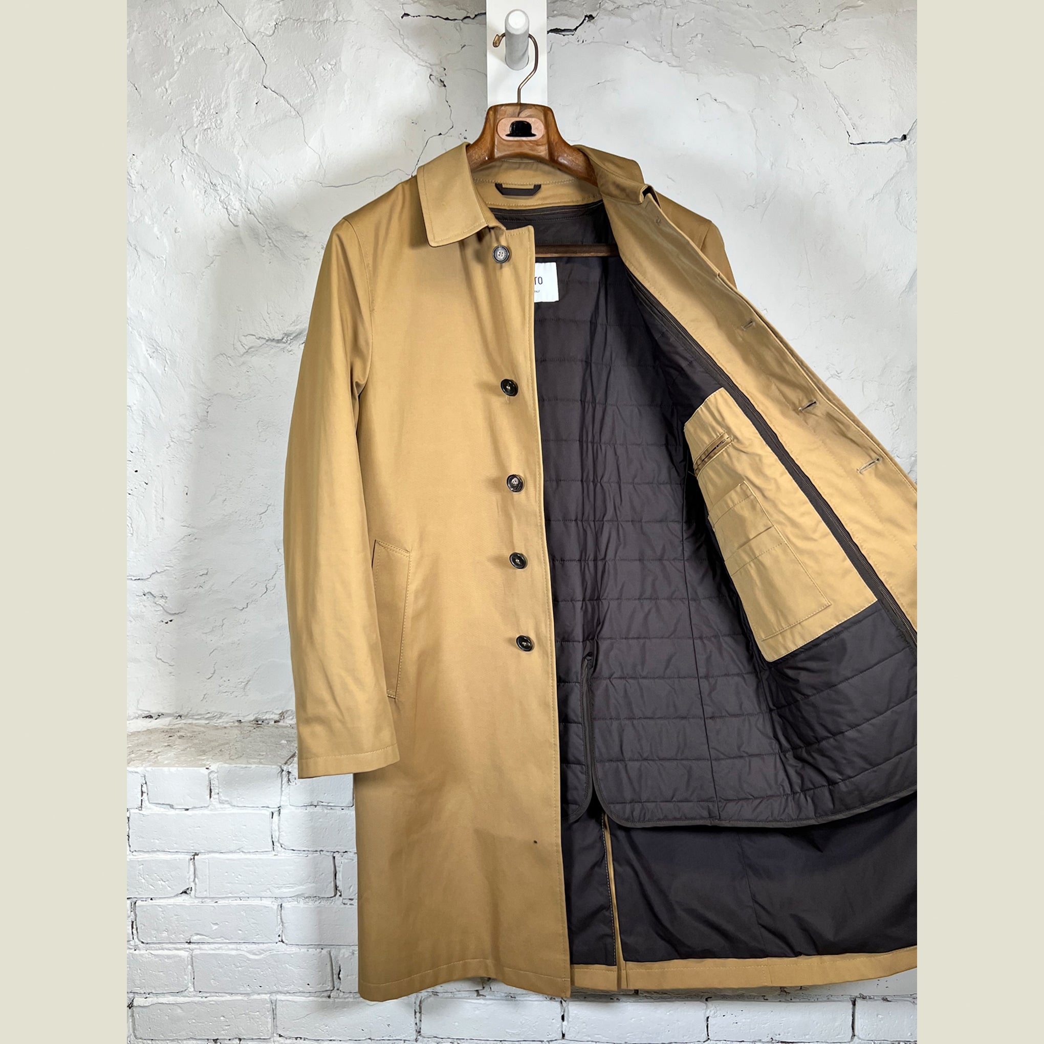 Load image into Gallery viewer, MANTO Tech Raincoat
