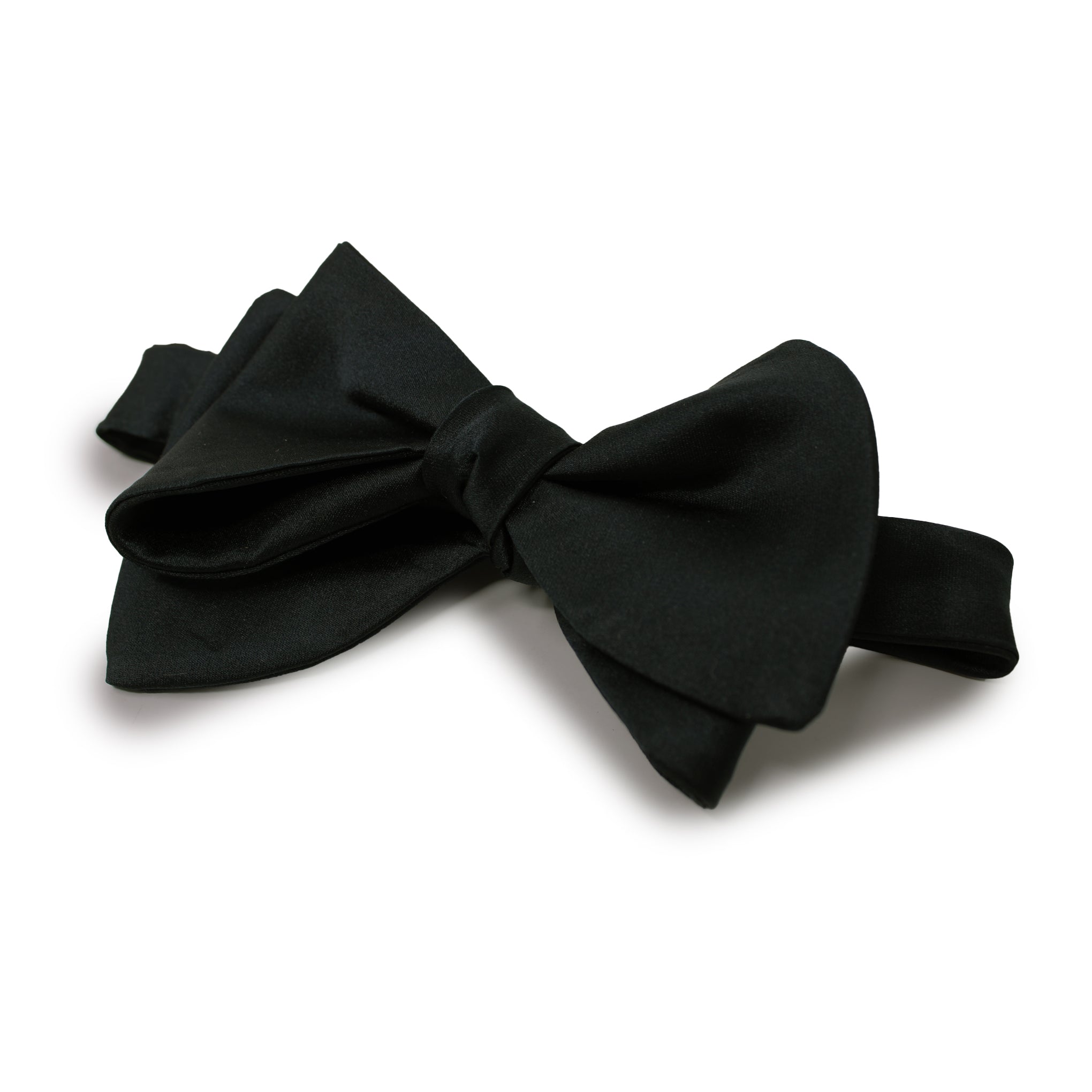 Load image into Gallery viewer, R. HANAUER Bow Tie
