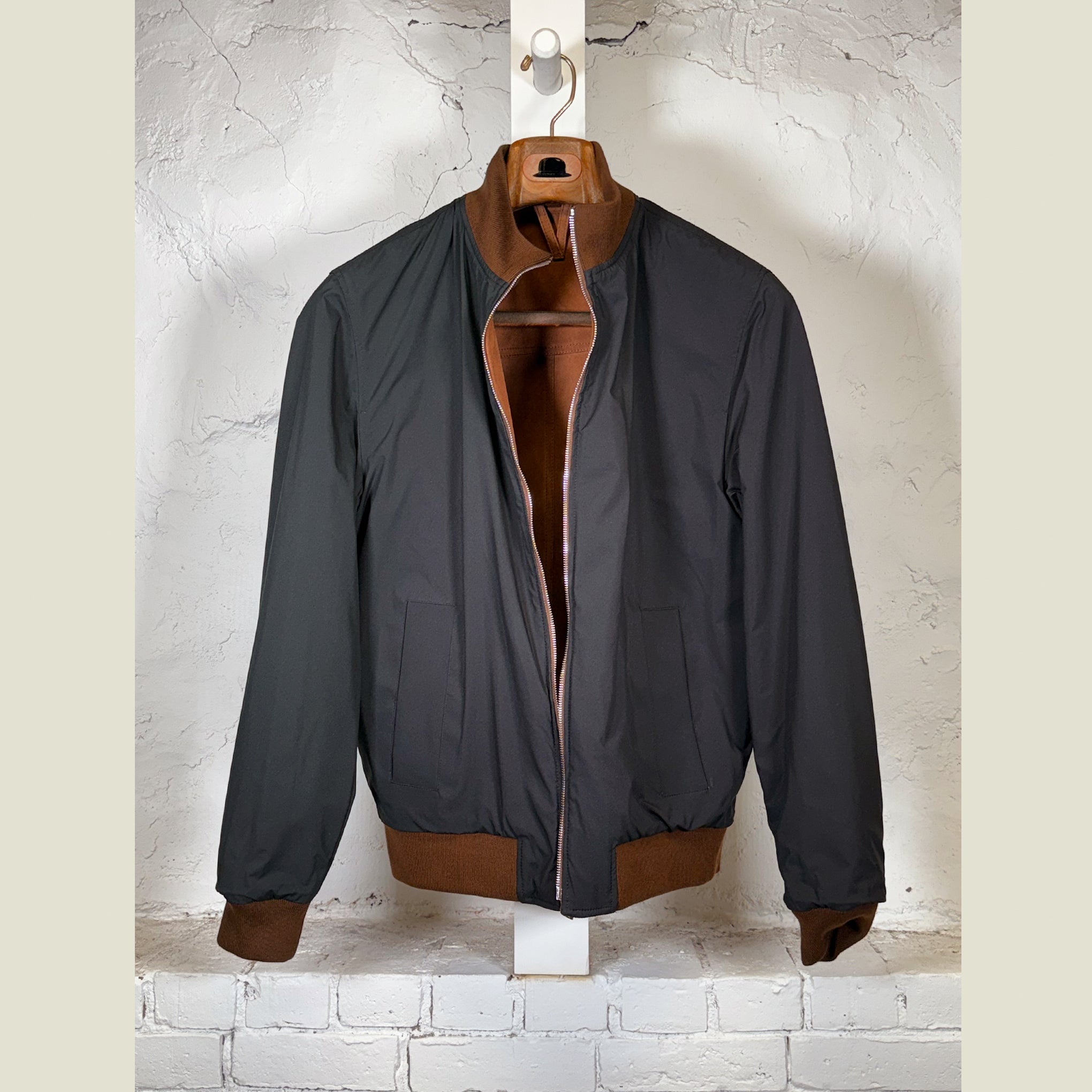 Load image into Gallery viewer, VALSTAR Reversible Jacket
