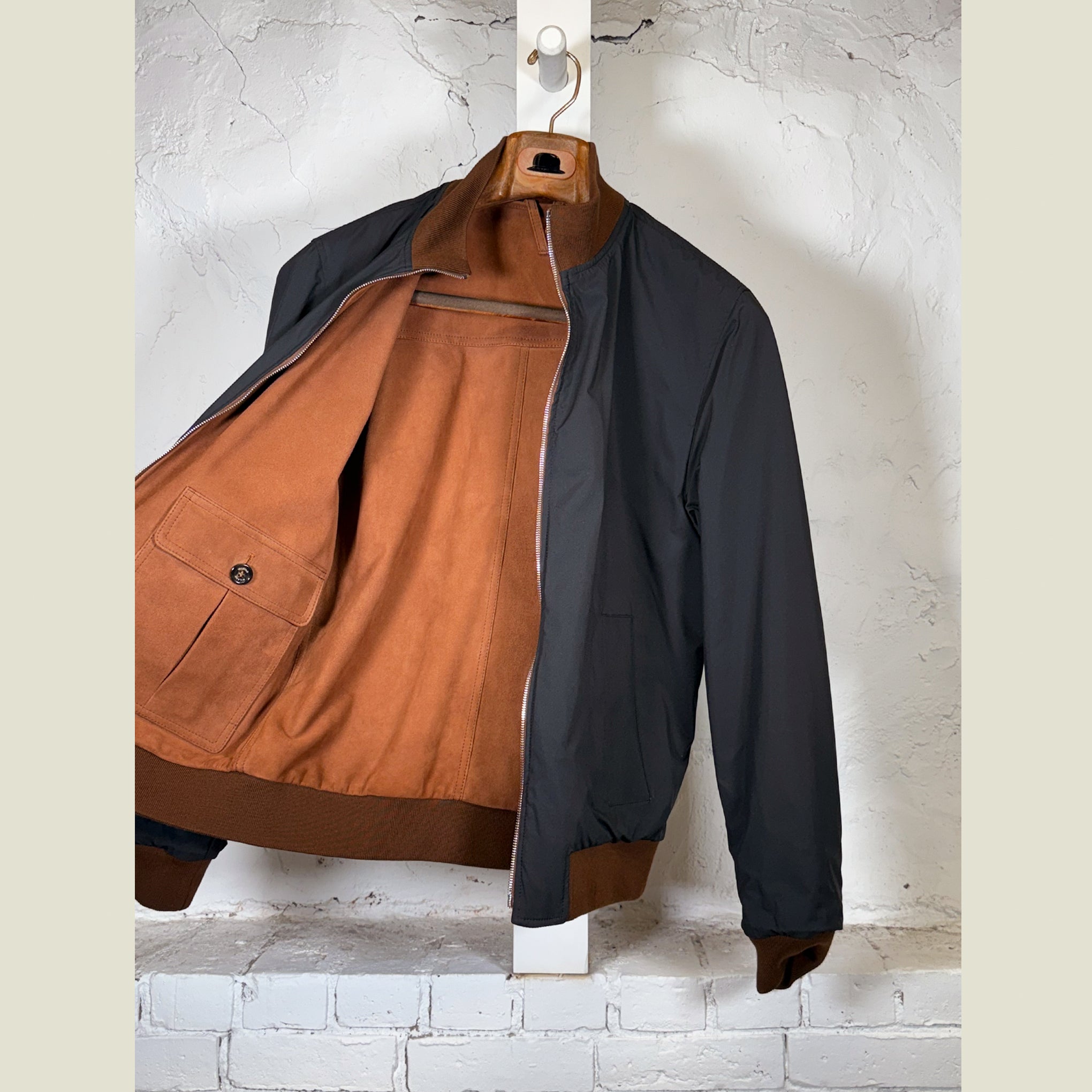 Load image into Gallery viewer, VALSTAR Reversible Jacket
