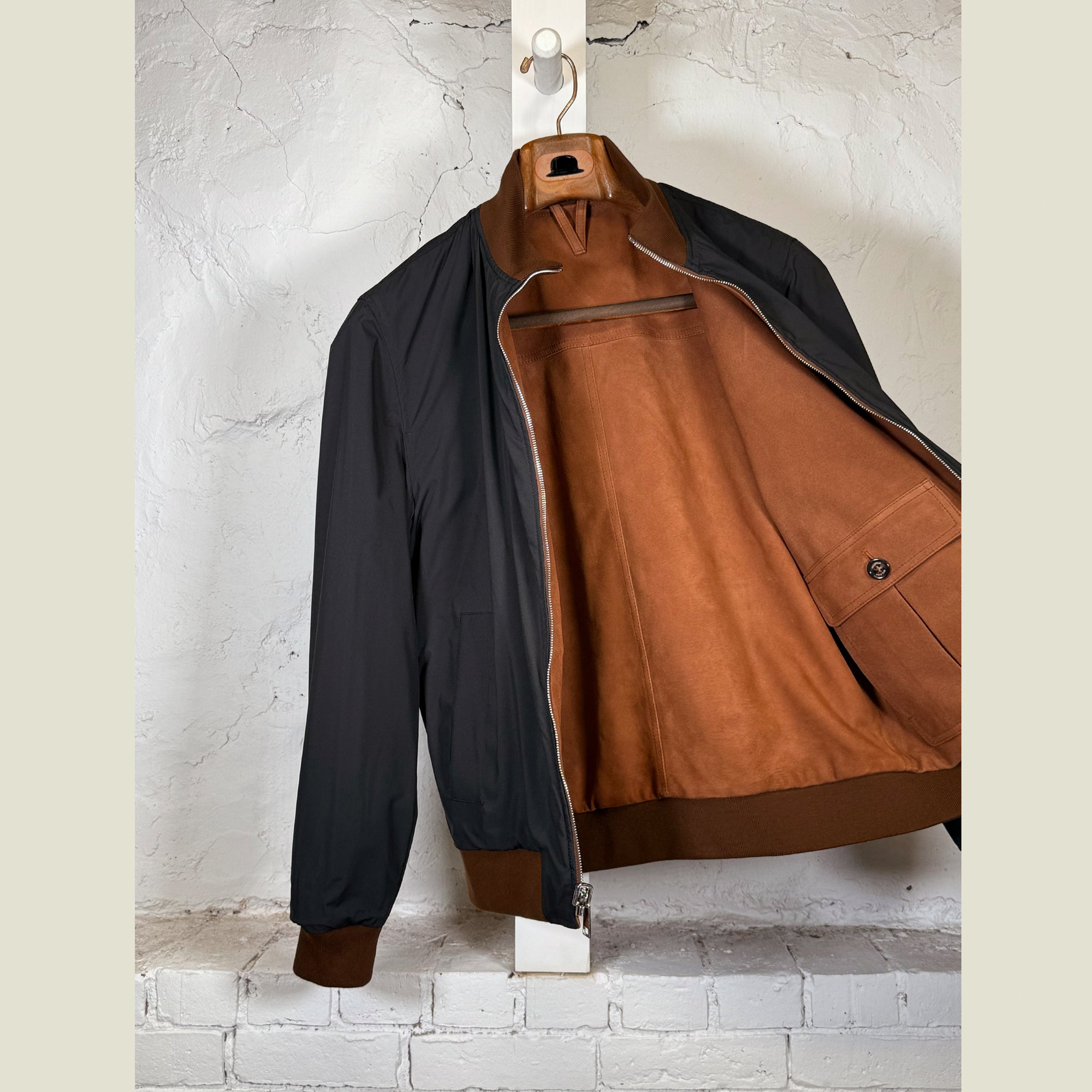 Load image into Gallery viewer, VALSTAR Reversible Jacket
