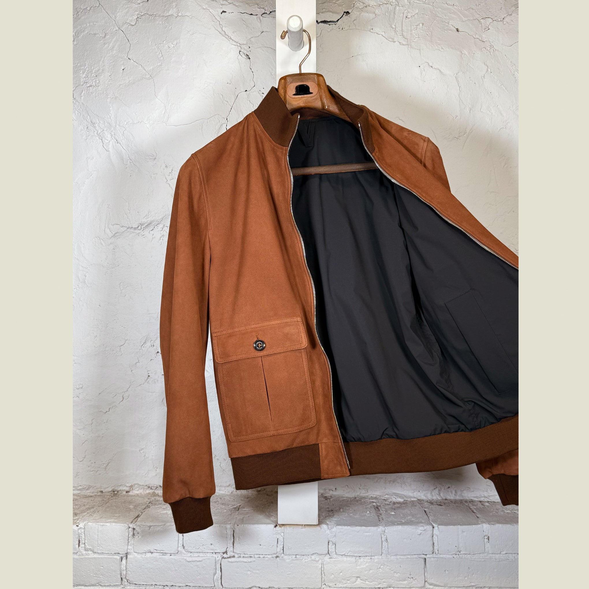 Load image into Gallery viewer, VALSTAR Reversible Jacket

