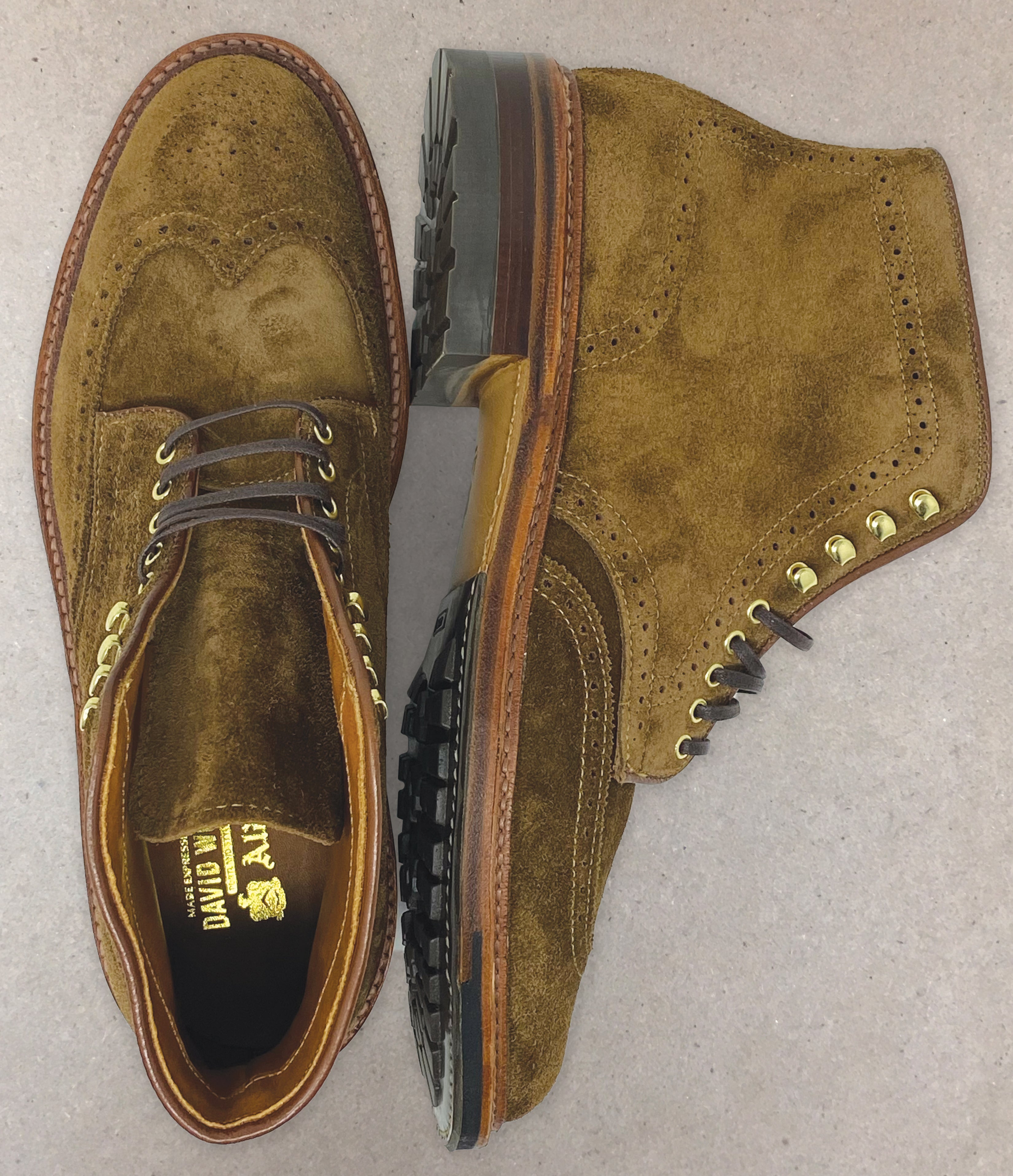 Load image into Gallery viewer, ALDEN x DW ~ The Camden
