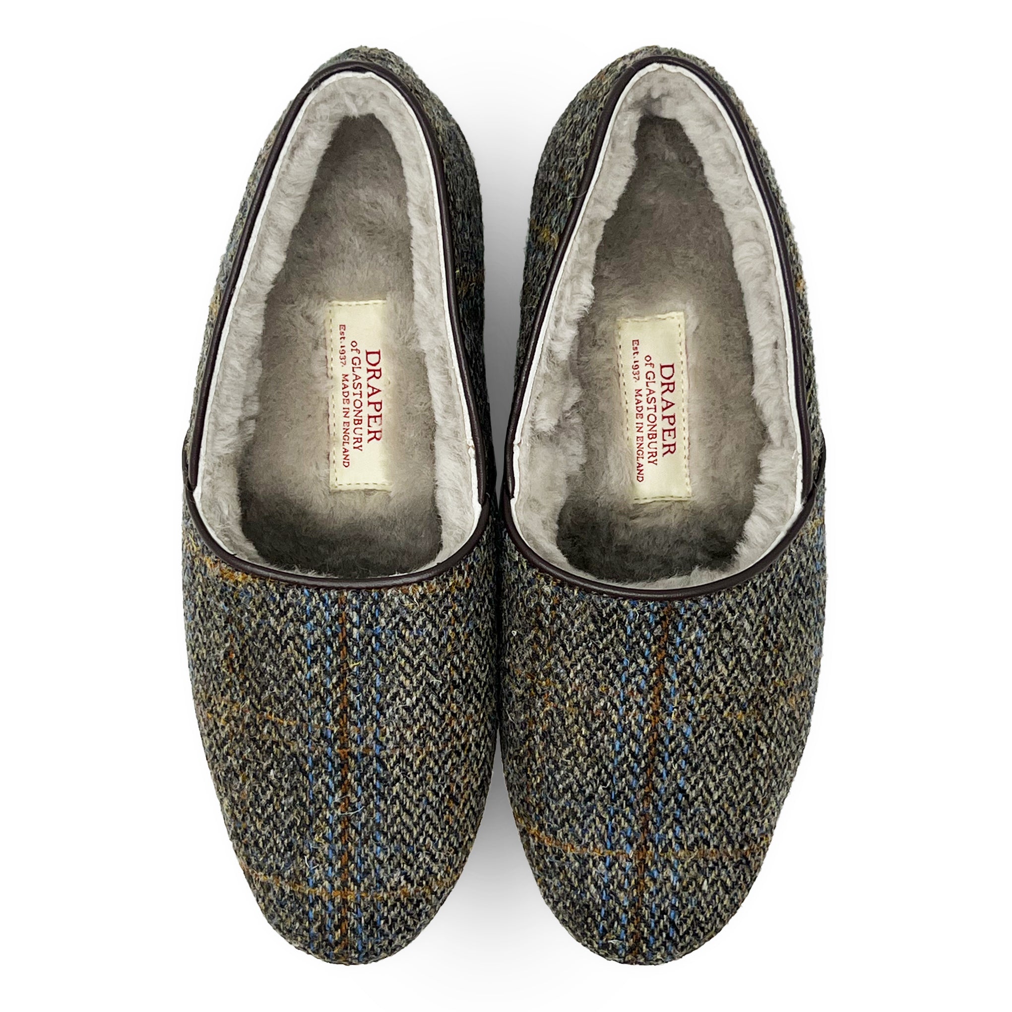 Load image into Gallery viewer, DRAPER OF GLASTONBURY Slippers
